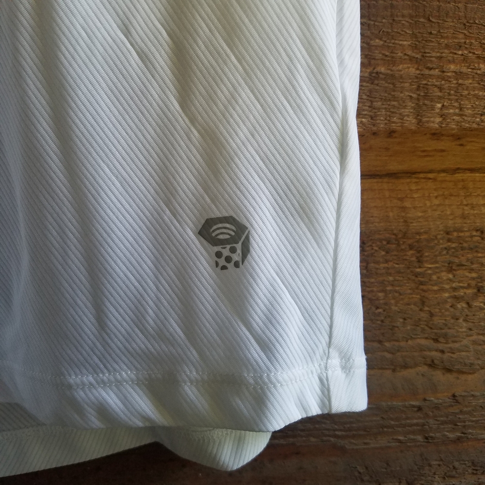 Mountain Hardwear Women's White Short Sleeve T-Shirt Spring Workout Tee Refresh - Picture 5 of 6